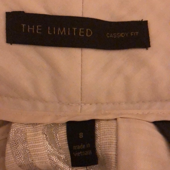 The Limited Off White Silver Embossed Shorts 8 - Picture 8 of 8